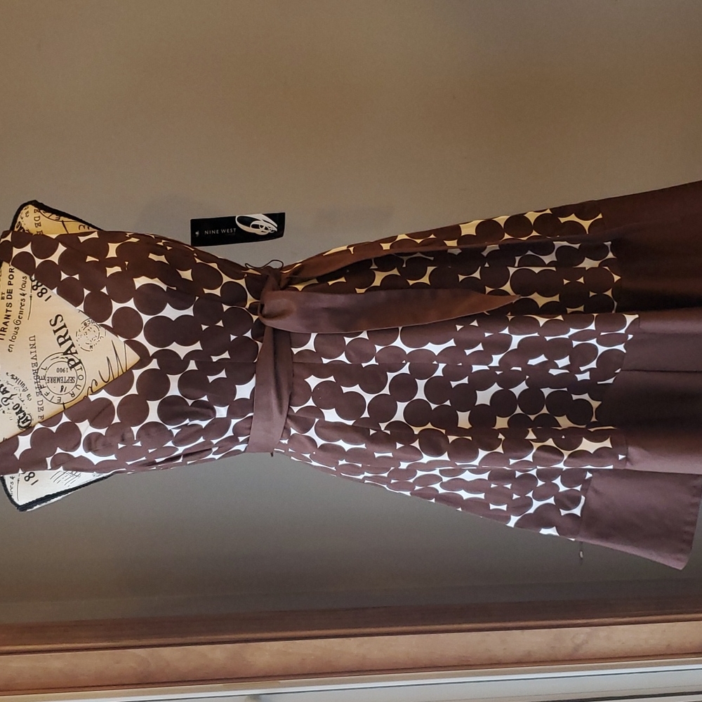 NWT Nine West White With Brown Polka Dot A-Line Dress, size 4